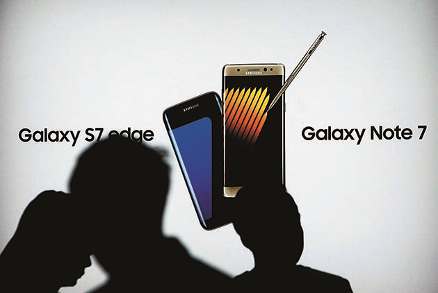After the Note 7 explosion, how does Samsung use the ‘8-point battery check’ to regain trust?
