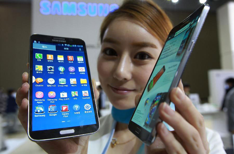 From flip phones to folding screens: A look back at Samsung’s 5 craziest experimental phones